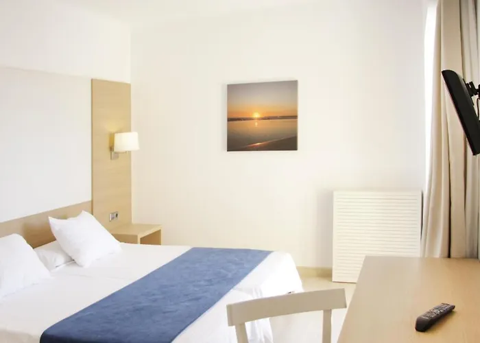 摩尔兰斯酒店 3* 帕格拉