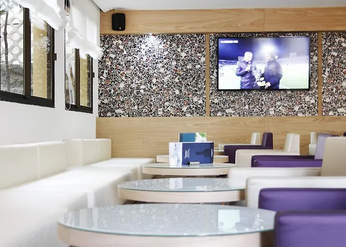 摩尔兰斯酒店 酒店