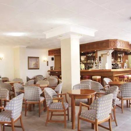 Morlans 3* Peguera